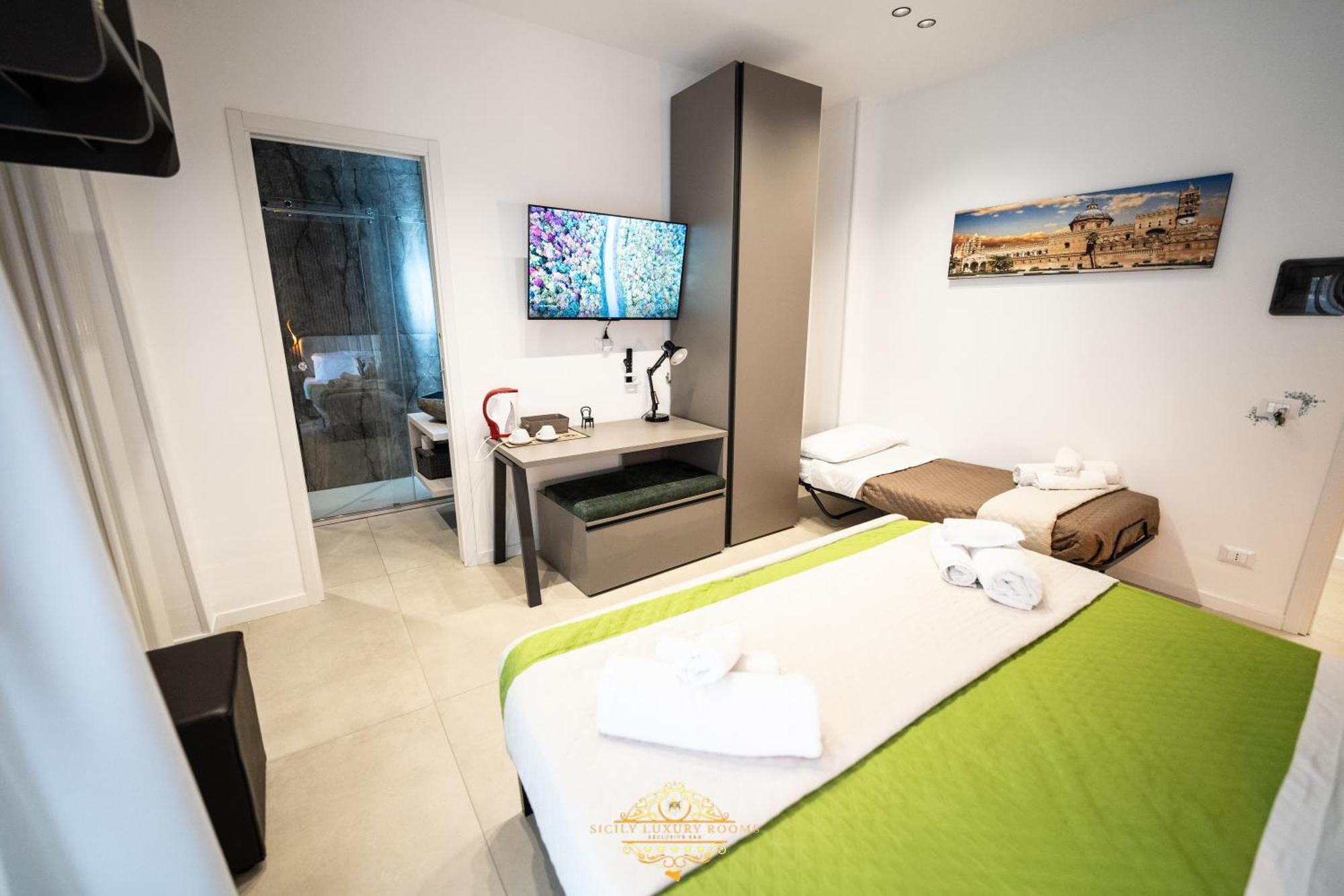 Sicily Luxury Rooms Palermo Bagian luar foto